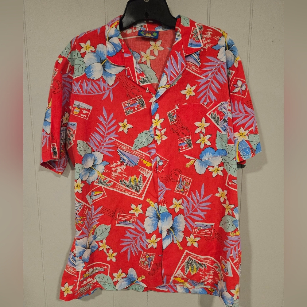 Vintage Hawaii Blues Men Size Medium Hawaiian Floral Shirt Button Up Made In USA